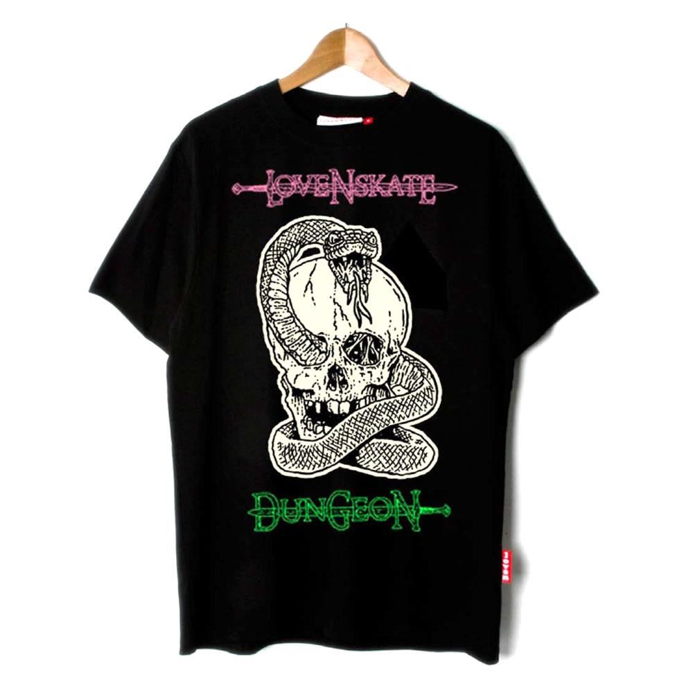 Lovenskate x Dungeon T-shirt - Black